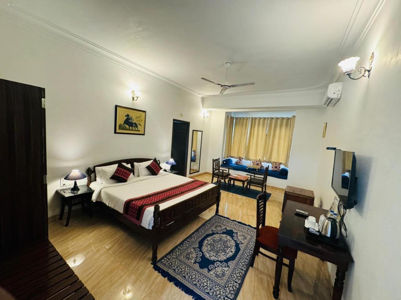 Jag Aravali Resort Udaipur By Naina Staycation - Best For Corporate Events - Family Parties - Mice Extérieur photo