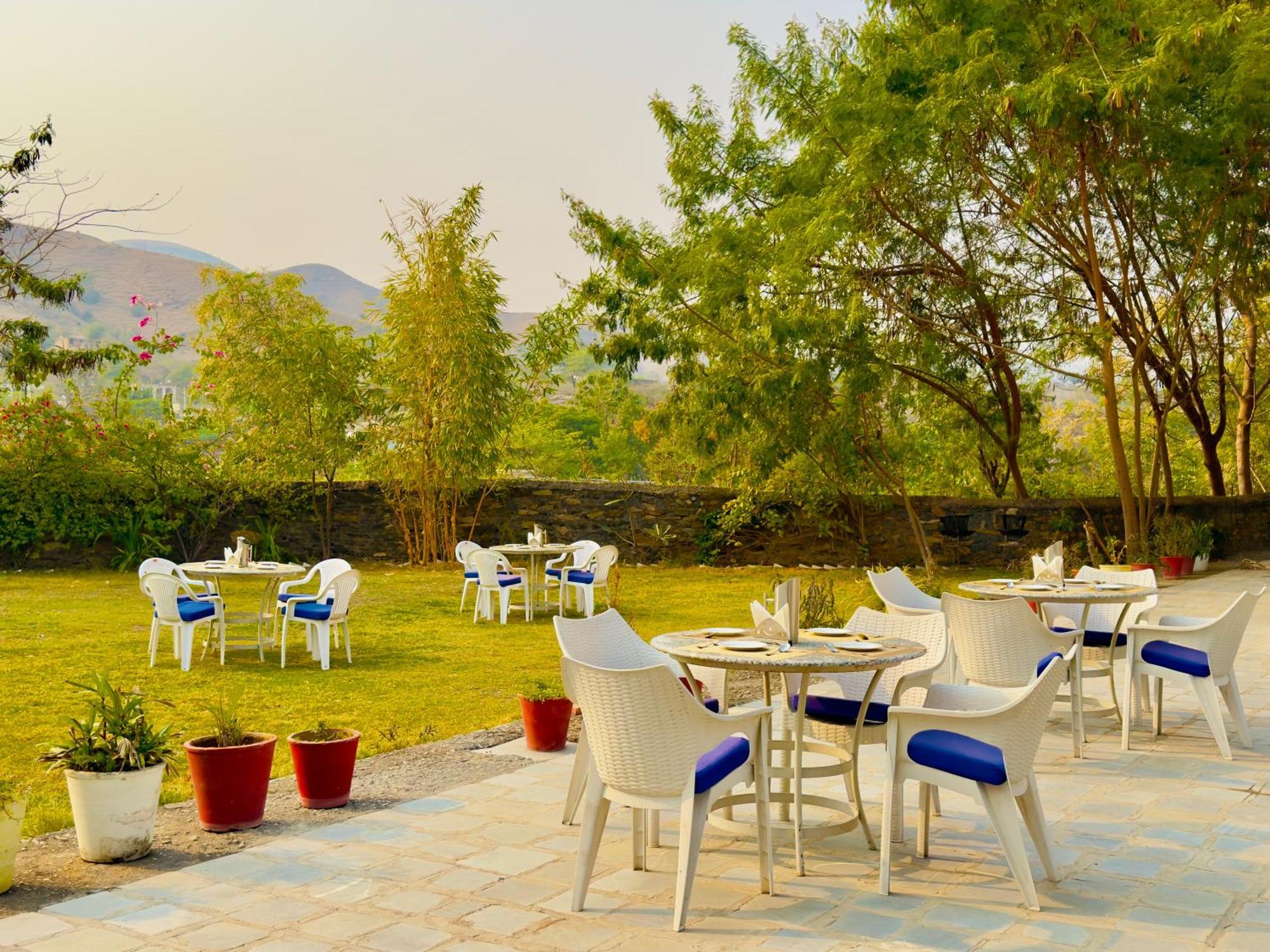 Jag Aravali Resort Udaipur By Naina Staycation - Best For Corporate Events - Family Parties - Mice Extérieur photo