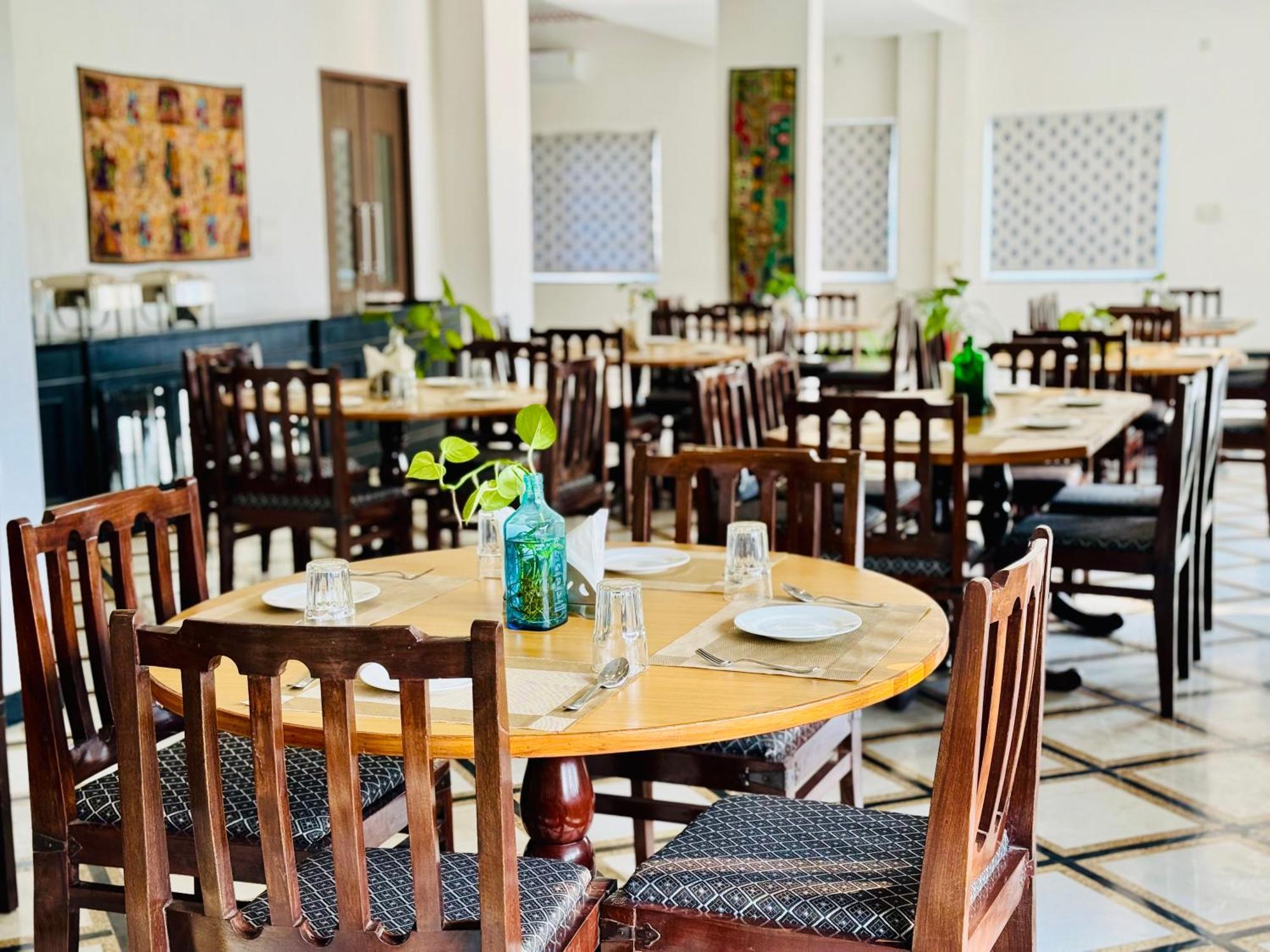 Jag Aravali Resort Udaipur By Naina Staycation - Best For Corporate Events - Family Parties - Mice Extérieur photo
